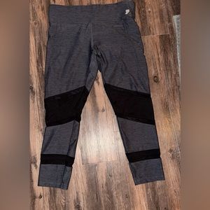 VS Pink Ultimate Leggings